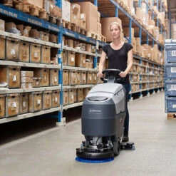 Advance® SC401™ Compact 17" Automatic Floor Scrubber W/ Brush & 105 Ah Batteries -Viper Shop advance sc401 floor scrubber warehouse