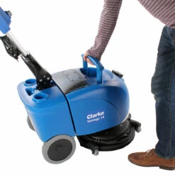 Clarke® Vantage 14 Auto Scrubber -Viper Shop clarke vantage 14 removable tank